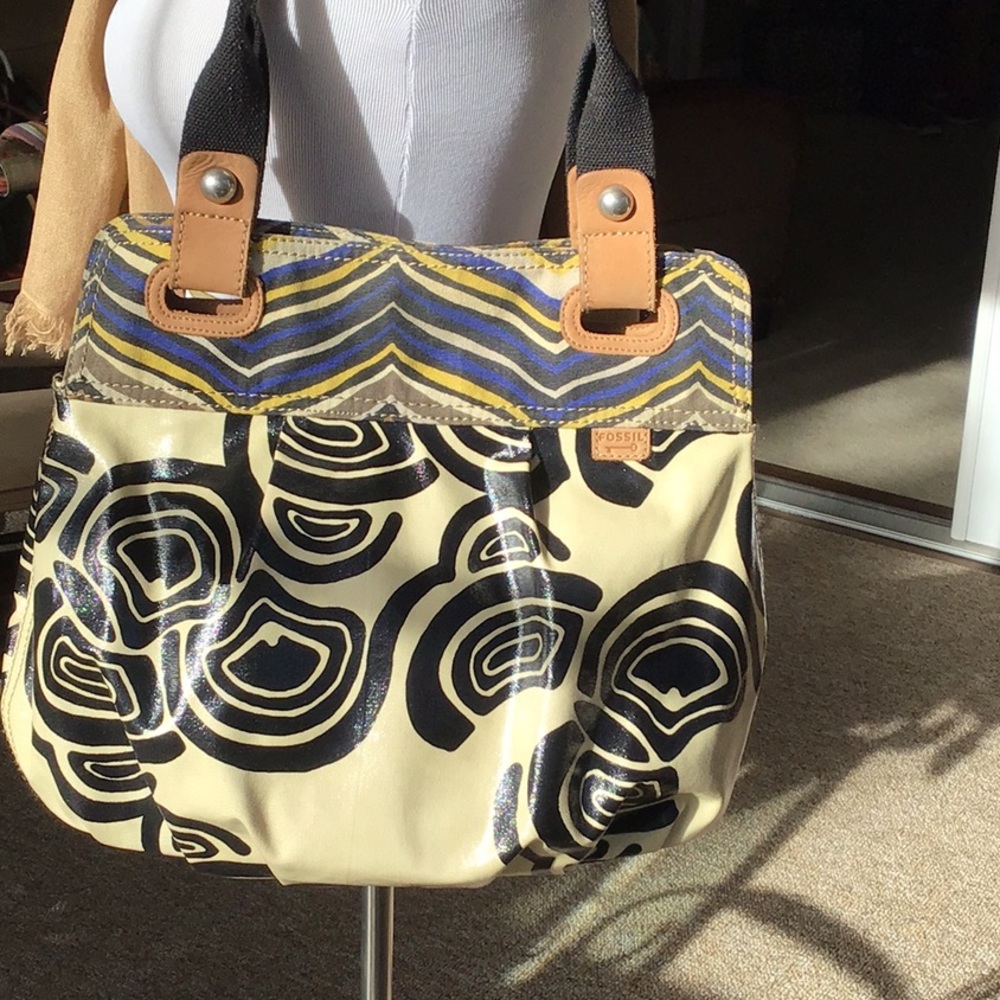 Awesome Fossil Key-per hobo bag